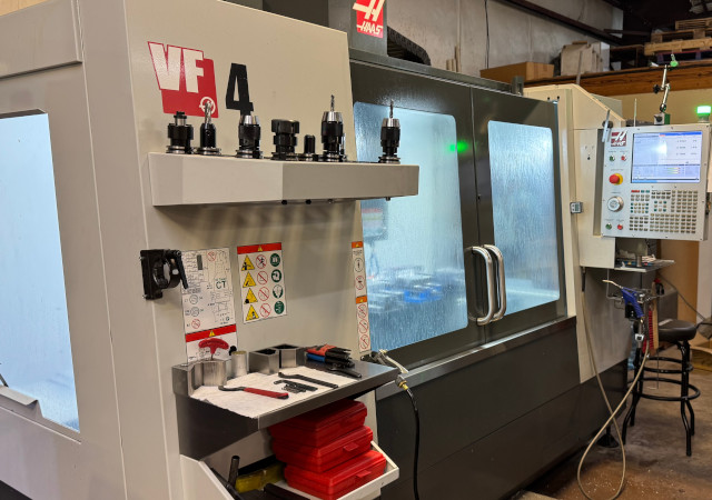 lsi cnc machine haas vf4 Haas VF4 Vertical Machining Center