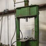 Equipment enco 12 ton hydraulic press